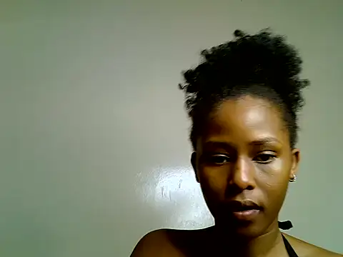 Snapshot of Sexy_strawberina chatting on 07-01-26, 11:56 Sexy strawberina online show from 07-01-26, 11:56