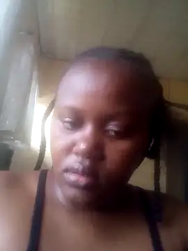 Snapshot of Becckie chatting on 05-18-26, 01:39 Becckie online show from 05-18-26, 01:39