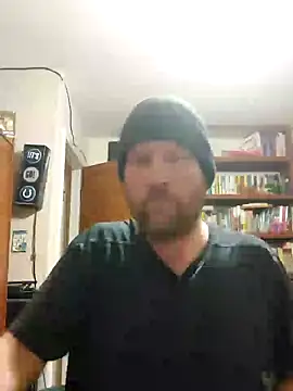Snapshot of icebergXpress chatting on 05-26-26, 03:02 icebergXpress online show from 05-26-26, 03:02