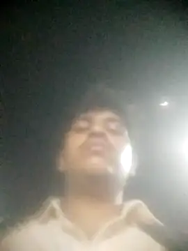 Snapshot of santhosh0105 chatting on 05-22-26, 02:12 santhosh0105 online show from 05-22-26, 02:12