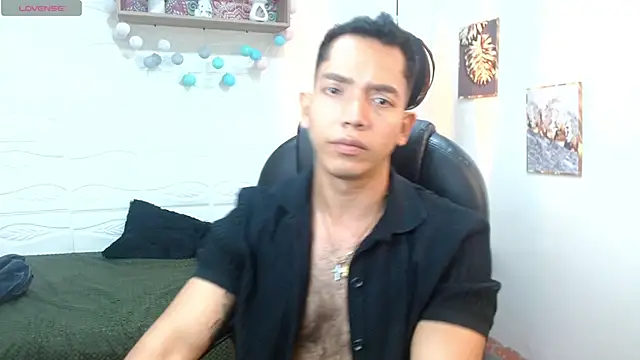 Snapshot of paul_cros chatting on 06-04-26, 11:16 paul cros online show from 06-04-26, 11:16