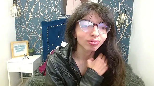 Snapshot of Allyshon_ chatting on 06-09-26, 08:09 Allyshon online show from 06-09-26, 08:09