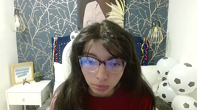 Snapshot of Allyshon_ chatting on 06-15-26, 07:38 Allyshon online show from 06-15-26, 07:38