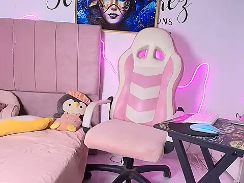 Monika teenn online show from 07-16-26, 11:44