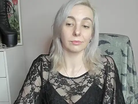 Snapshot of velvetanne chatting on 06-29-26, 10:15 velvetanne online show from 06-29-26, 10:15