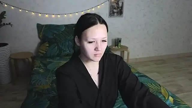 Snapshot of Tori_cute chatting on 06-22-26, 02:35 Tori cute online show from 06-22-26, 02:35