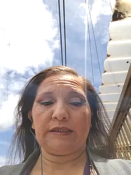 Alexa montiel online show from 05-19-26, 04:46