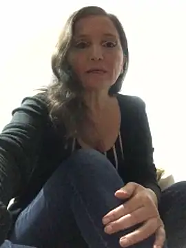 Snapshot of Alexa_montiel chatting on 06-05-26, 12:17 Alexa montiel online show from 06-05-26, 12:17