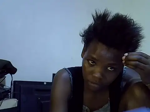 Snapshot of cute_aliyah chatting on 05-26-26, 05:58 cute aliyah online show from 05-26-26, 05:58
