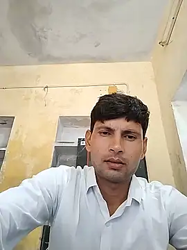 Snapshot of Royal_Harikesh chatting on 06-15-26, 06:04 Royal Harikesh online show from 06-15-26, 06:04