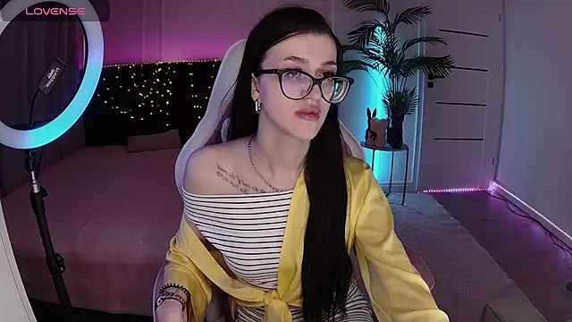 Ariella Me online show from 06-03-26, 06:27