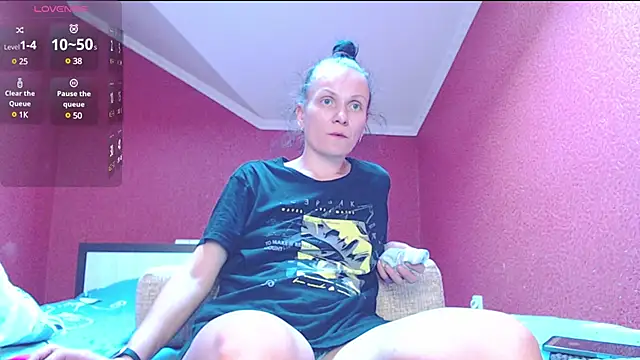 Snapshot of TorySoSweety chatting on 01-27-25, 01:19 TorySoSweety online show from 01-27-25, 01:19