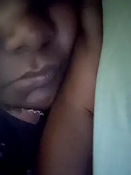 Snapshot of Yazhi_THUG_DeSi chatting on 06-14-26, 10:06 Yazhi THUG DeSi online show from 06-14-26, 10:06