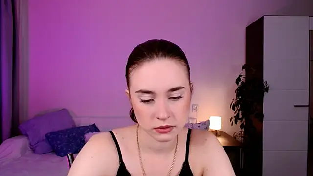 Snapshot of Lilit_Dream chatting on 07-16-26, 02:28 Lilit Dream online show from 07-16-26, 02:28