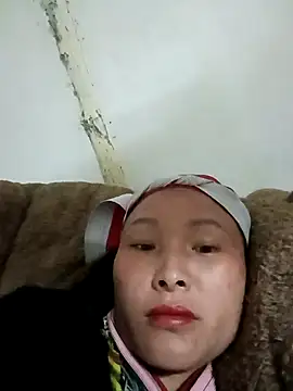 Snapshot of -Lala-03 chatting on 05-21-26, 12:17 -Lala-03 online show from 05-21-26, 12:17