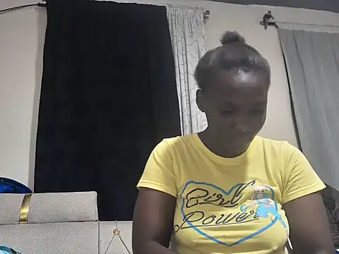sexyleah25 online show from 07-05-26, 08:16