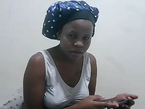Snapshot of prettyva chatting on 06-10-26, 11:24 prettyva online show from 06-10-26, 11:24