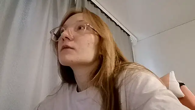 LauraTurber online show from 05-24-26, 03:28