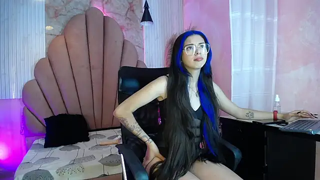 Kyomi Hunt online show from 07-14-26, 02:38