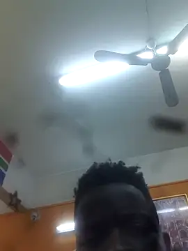 Snapshot of M8ygcthf chatting on 05-22-26, 05:40 M8ygcthf online show from 05-22-26, 05:40
