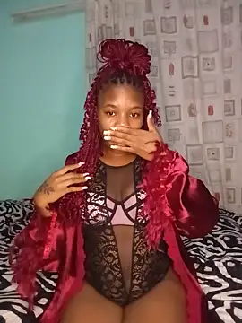 Snapshot of Baddie-Noxy chatting on 05-20-26, 12:28 Baddie-Noxy online show from 05-20-26, 12:28