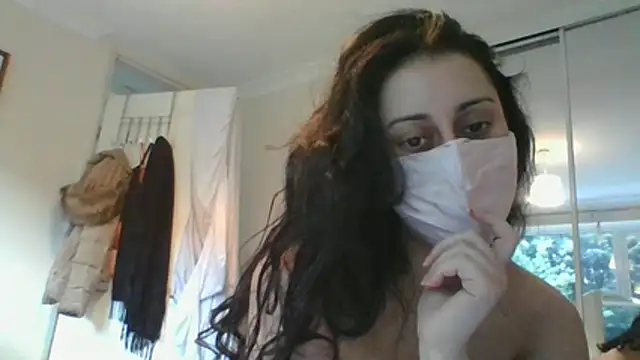 leila salem online show from 06-10-26, 05:56
