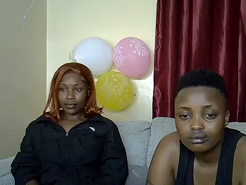Snapshot of ebonyafriqueen1 chatting on 05-22-26, 05:40 ebonyafriqueen1 online show from 05-22-26, 05:40