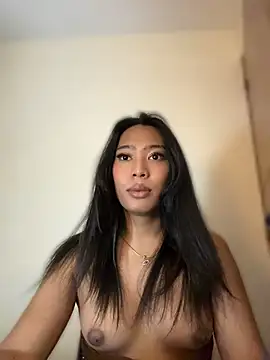 hugecock tamira online show from 07-06-26, 01:24