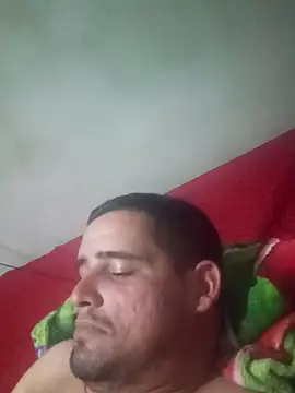 Snapshot of Marcosgay chatting on 06-27-26, 01:21 Marcosgay online show from 06-27-26, 01:21