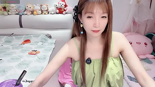 Snapshot of qiqi520ya chatting on 06-21-26, 03:25 qiqi520ya online show from 06-21-26, 03:25