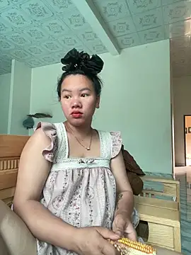 Suki-love online show from 05-22-26, 03:57