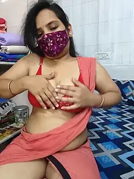 Snapshot of shalini_gupta05 chatting on 06-10-26, 03:22 shalini gupta05 online show from 06-10-26, 03:22