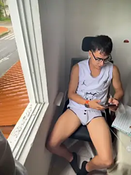 mischievousprince  online show from 07-16-26, 12:55