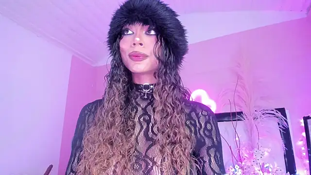 Snapshot of Zahara___1 chatting on 06-05-26, 06:52 Zahara 1 online show from 06-05-26, 06:52