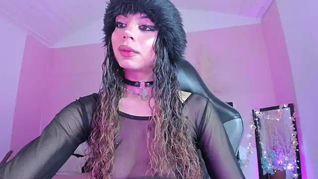 Snapshot of Zahara___1 chatting on 06-28-26, 04:07 Zahara 1 online show from 06-28-26, 04:07