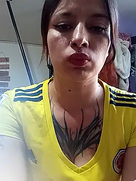 Lucia evans22 online show from 07-07-26, 10:03