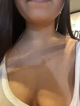 maria lunag online show from 06-21-26, 03:09