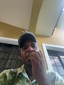 Snapshot of rafa037 chatting on 06-16-26, 11:18 rafa037 online show from 06-16-26, 11:18