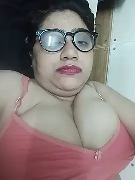Snapshot of yourchahat27 chatting on 06-25-26, 05:34 yourchahat27 online show from 06-25-26, 05:34