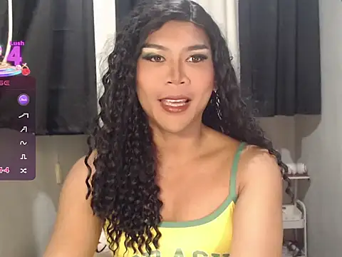 BeatrixGray02 online show from 05-21-26, 06:15