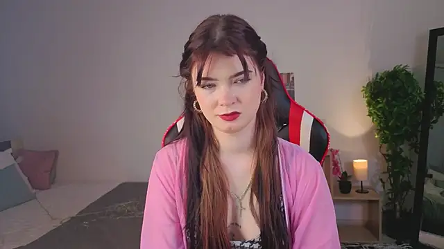 MelissaMay   online show from 06-03-26, 09:20