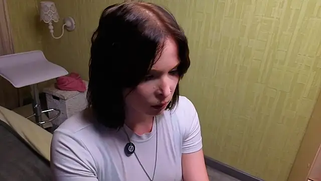 Snapshot of CryBabyVital chatting on 05-23-26, 08:02 CryBabyVital online show from 05-23-26, 08:02