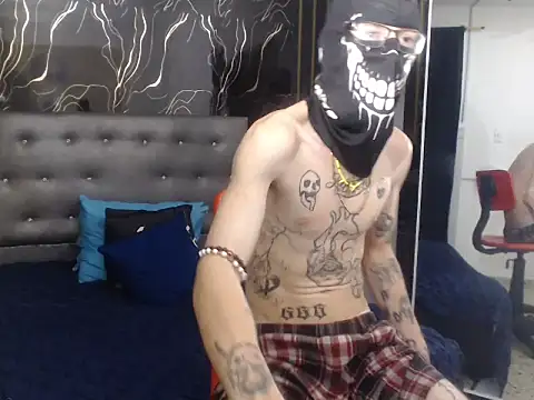 Snapshot of Ryan_Owenss chatting on 05-28-26, 03:26 Ryan Owenss online show from 05-28-26, 03:26