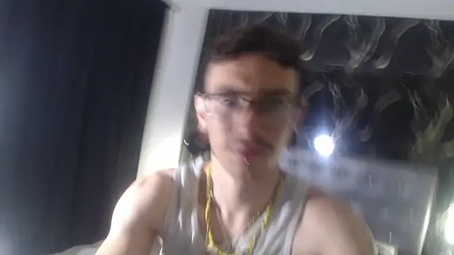 Snapshot of Ryan_Owenss chatting on 07-05-26, 04:30 Ryan Owenss online show from 07-05-26, 04:30