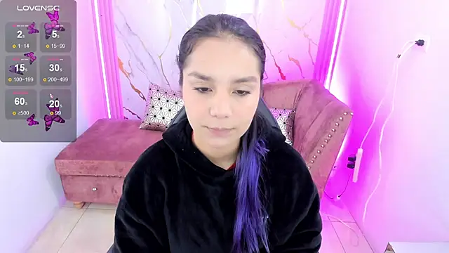 Snapshot of Cami_monroe_m chatting on 05-26-26, 12:45 Cami monroe m online show from 05-26-26, 12:45