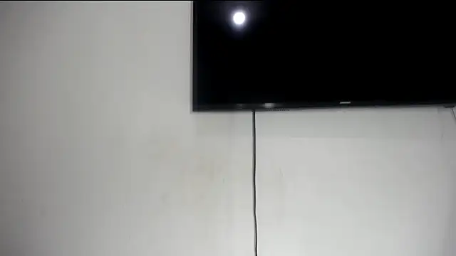 Fox Loves online show from 06-12-26, 11:14
