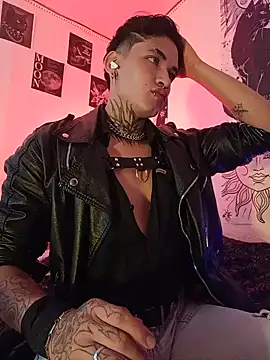 AlecBanne  online show from 07-12-26, 06:54