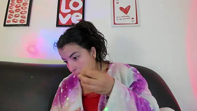 Snapshot of Tiana_prince chatting on 06-07-26, 05:11 Tiana prince online show from 06-07-26, 05:11