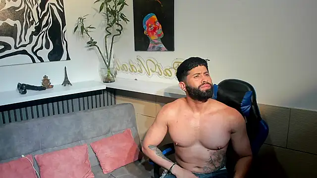 RikyAaron online show from 06-23-26, 01:03