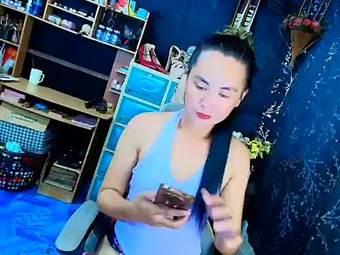 JillianWard17 online show from 05-30-26, 02:36